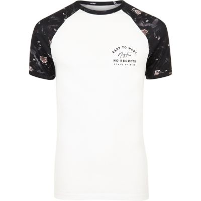 White floral sleeve muscle fit raglan T-shirt